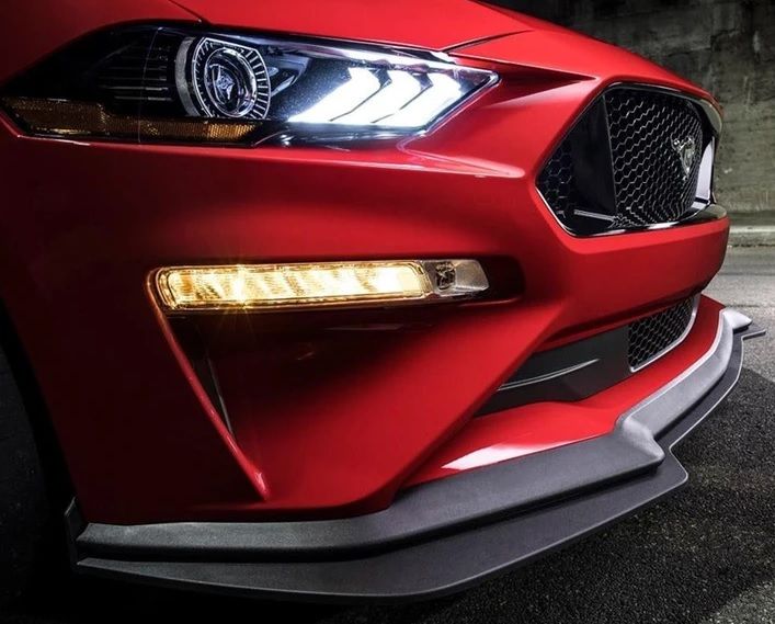 Mustang Street Front Splitter 18+